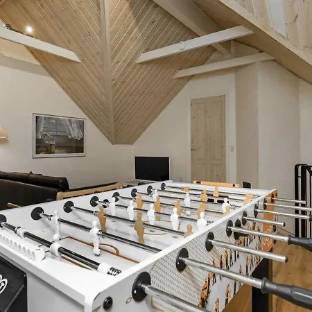 Sleeps 10 Pool Wifi Blåvand